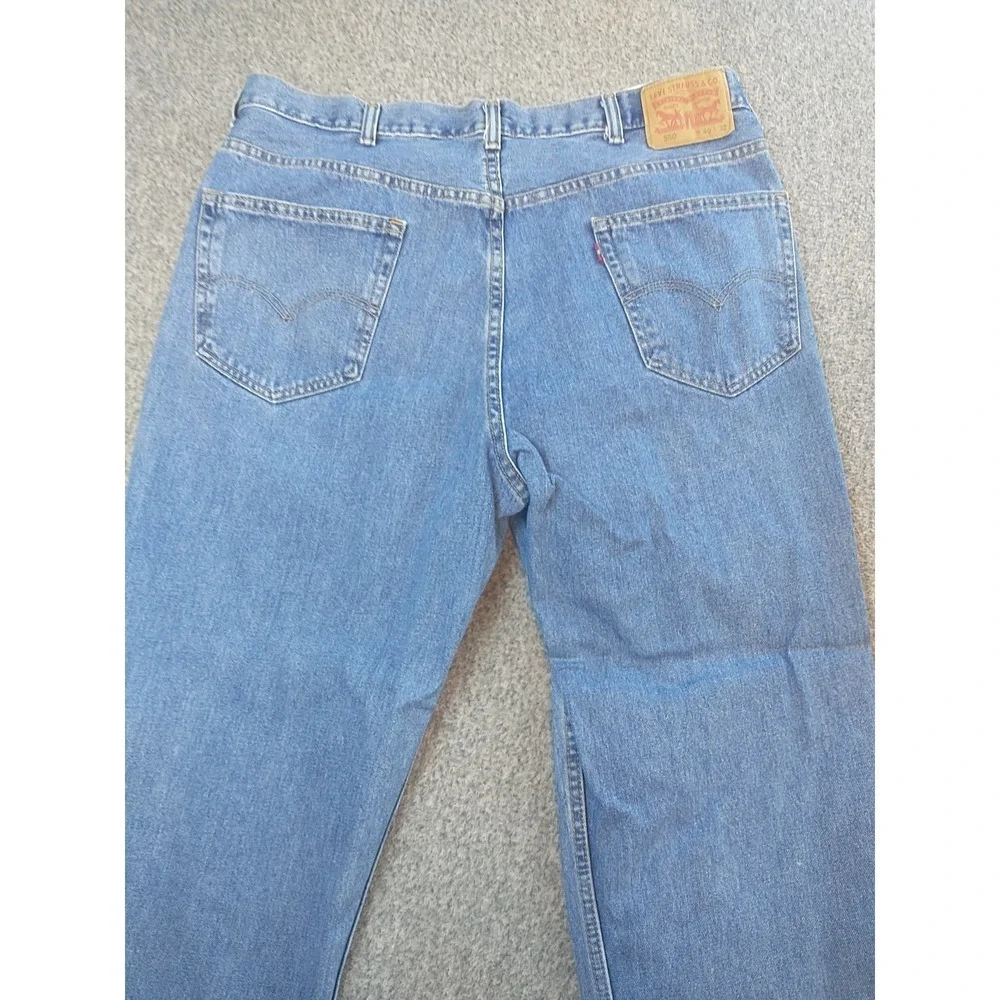 Levis levi 550
